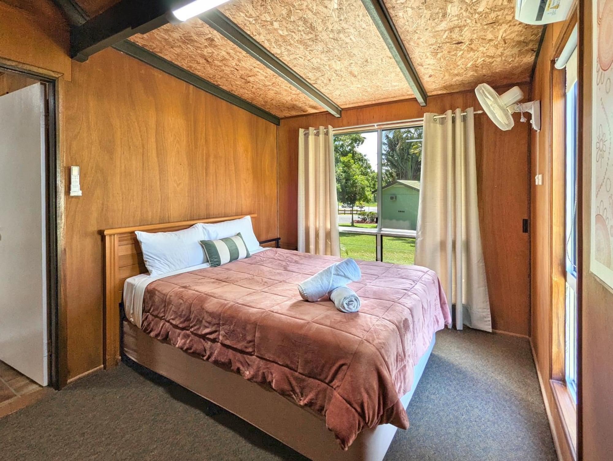 Gumnut Glen Cabins เยพพูน ภายนอก รูปภาพ